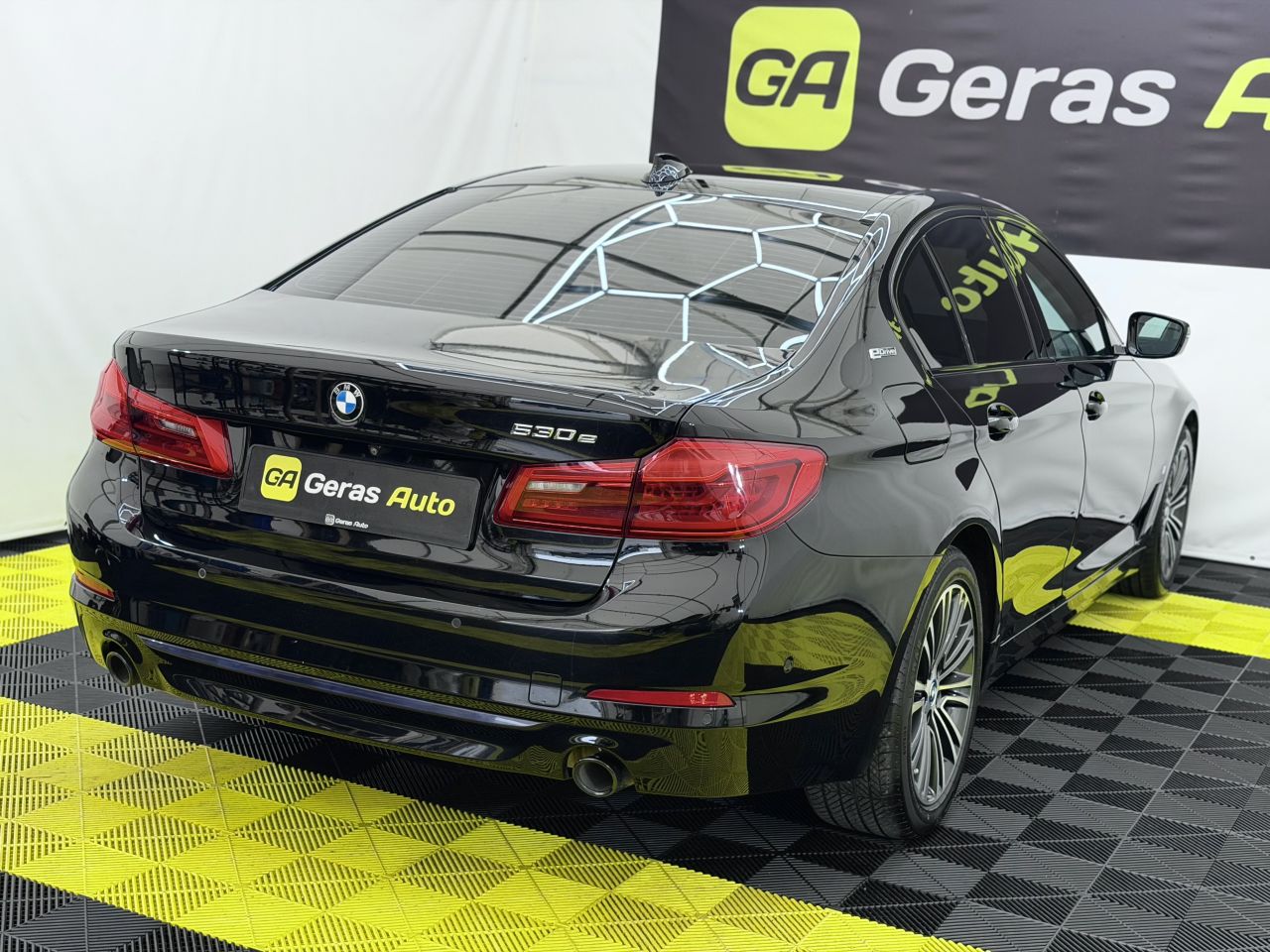 BMW 530 | 5
