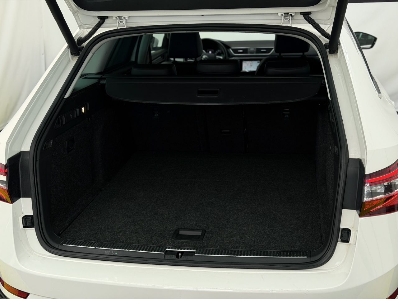 Skoda Superb | 11