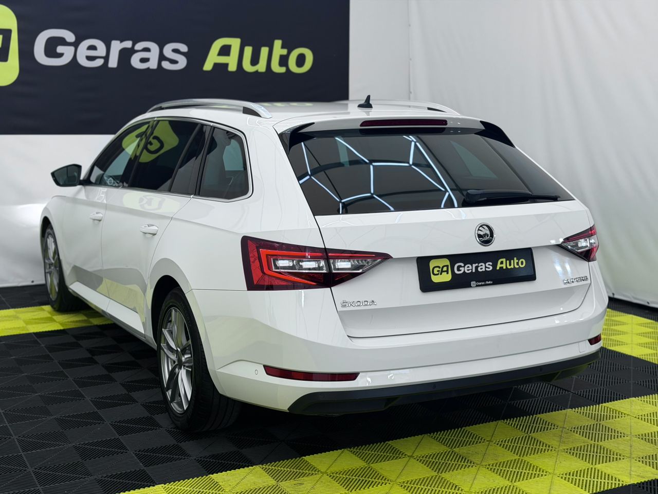 Skoda Superb | 5