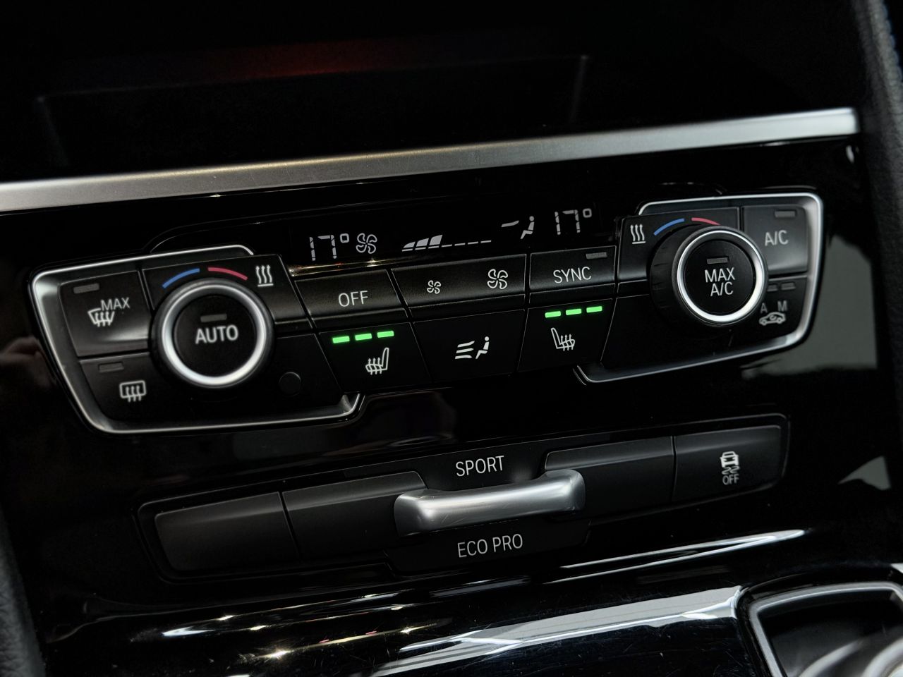 BMW 218 | 19