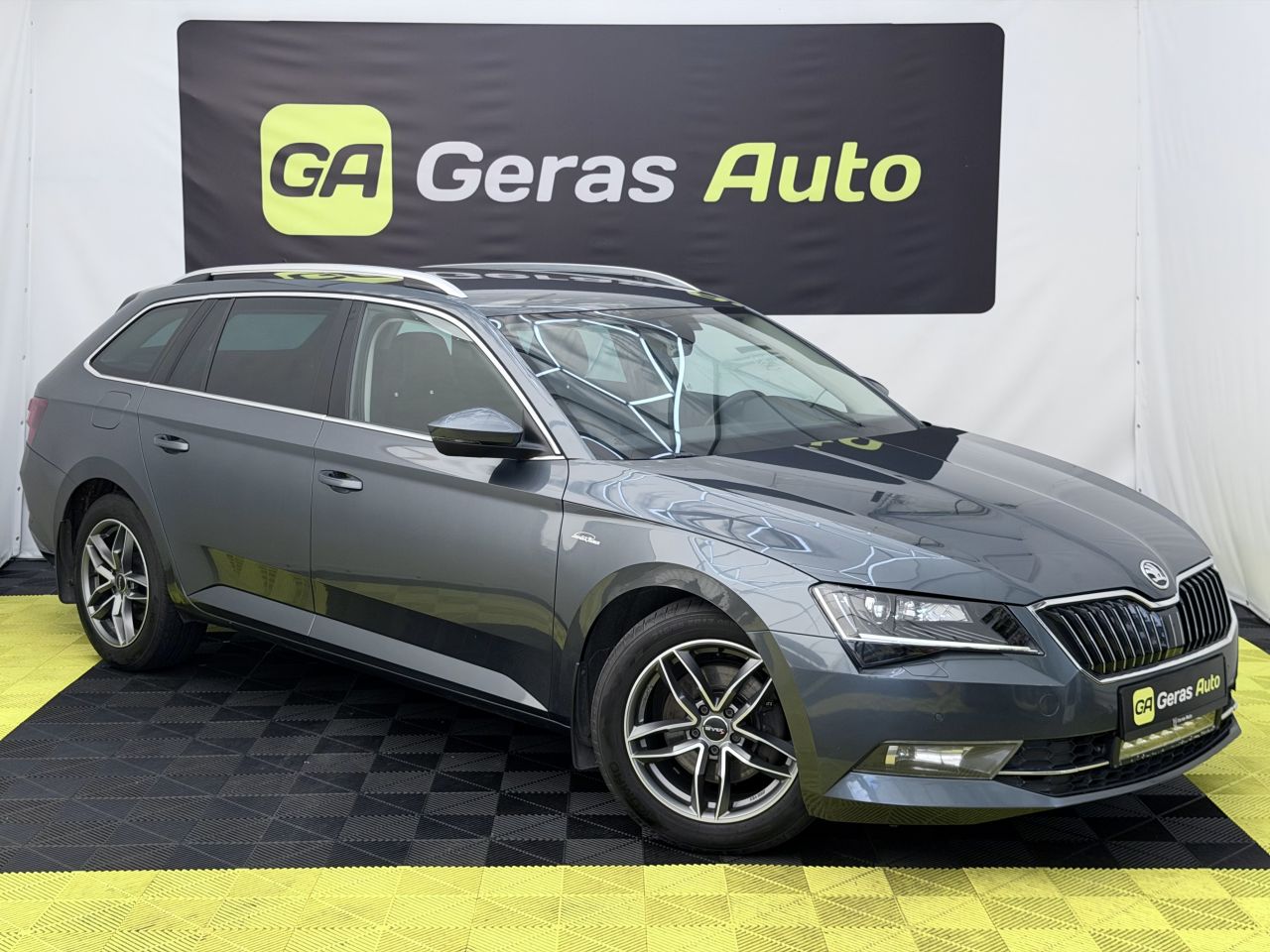 Skoda Superb | 2