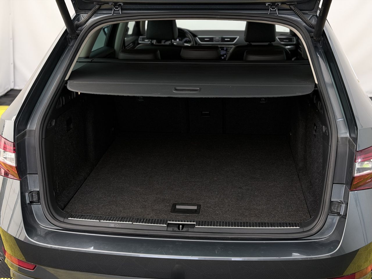 Skoda Superb | 11