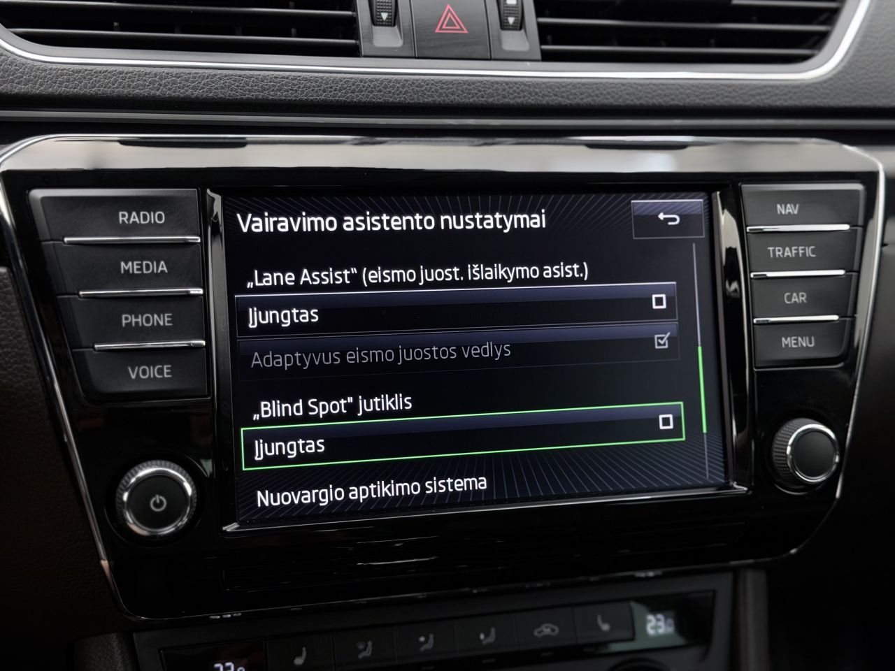 Skoda Superb | 27