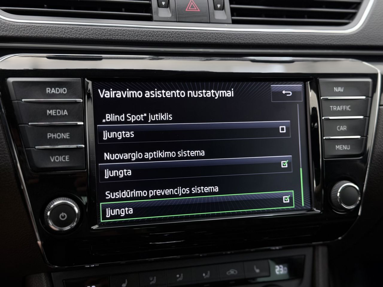 Skoda Superb | 28