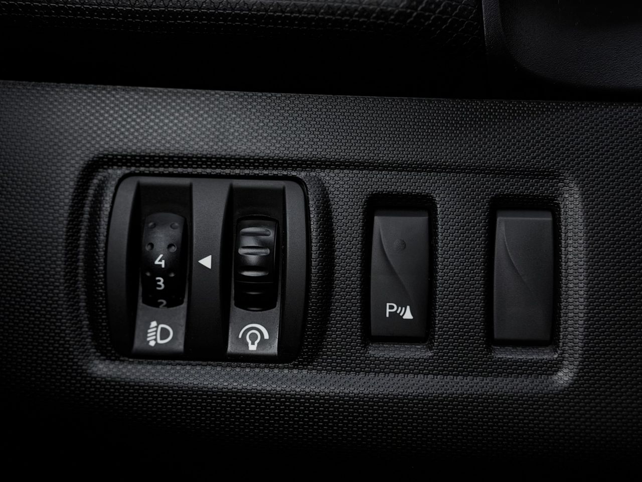 Renault Clio | 28