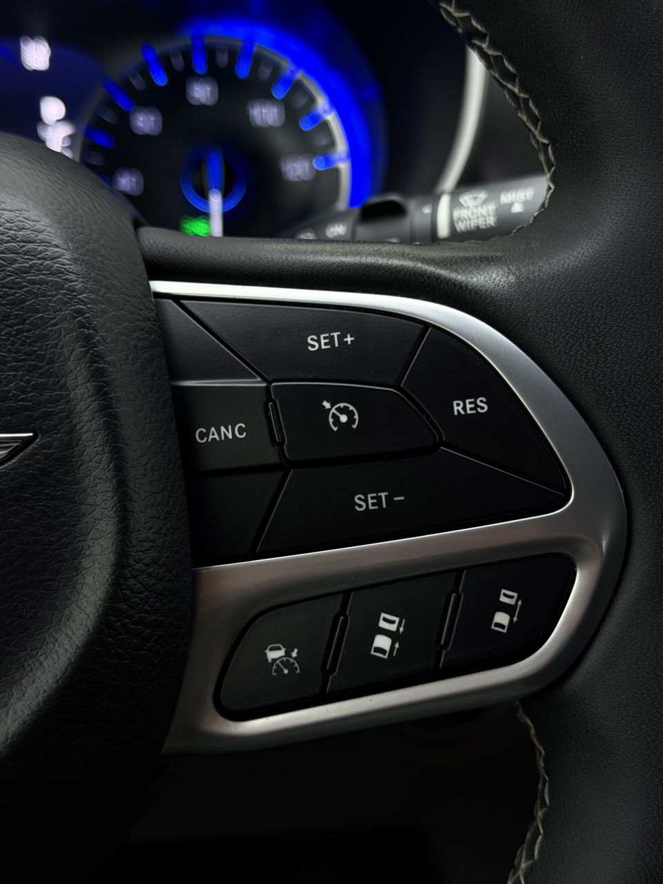 Chrysler Pacifica | 31