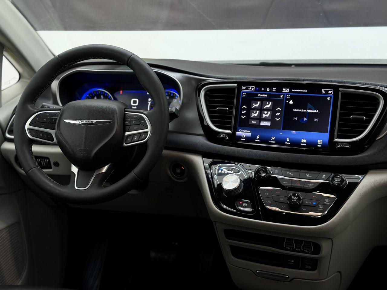 Chrysler Pacifica | 19