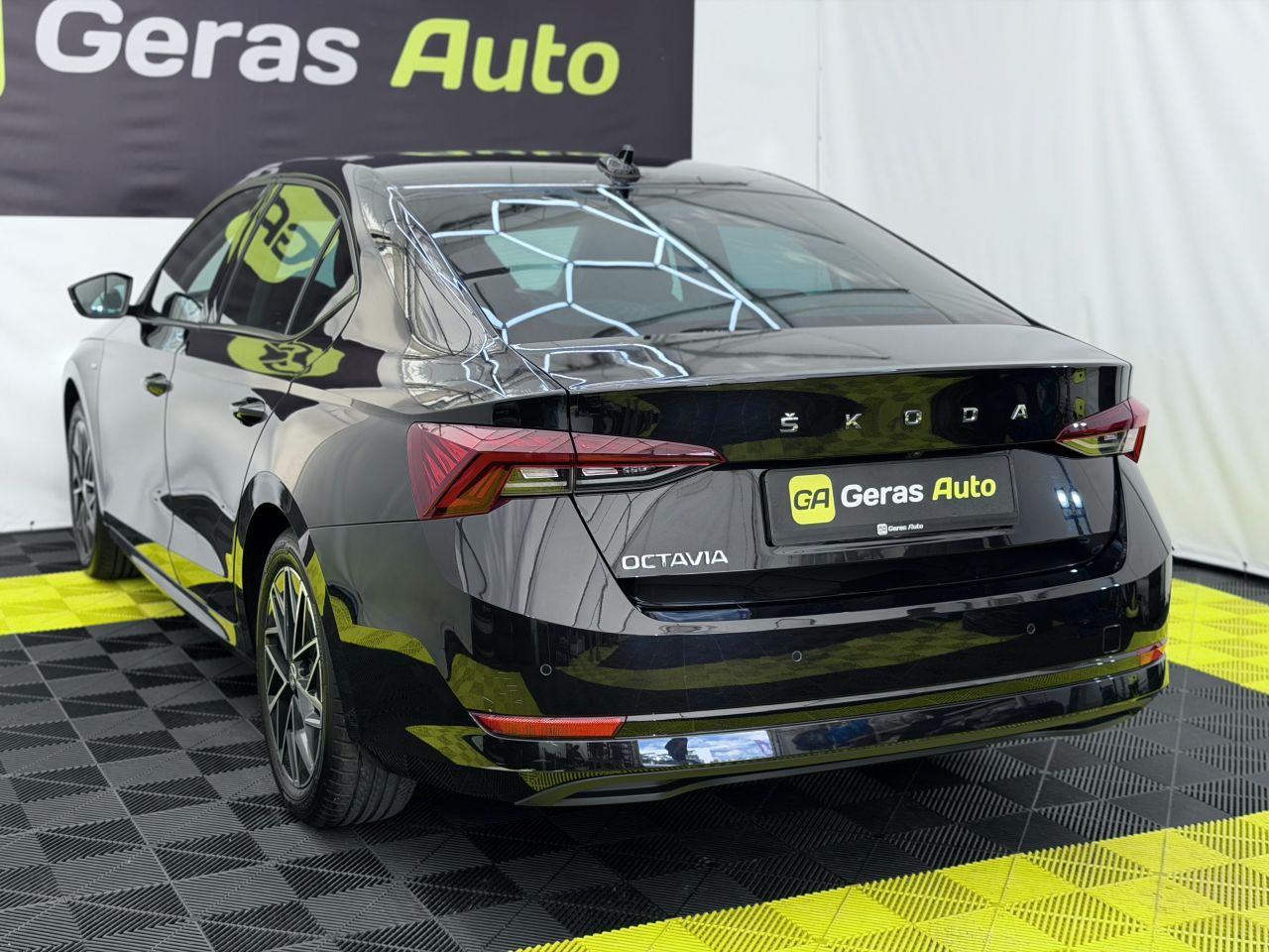 Skoda Octavia | 5
