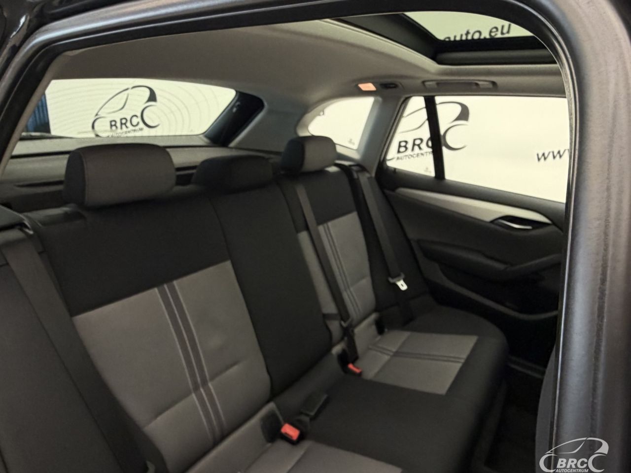 BMW X1 | 10