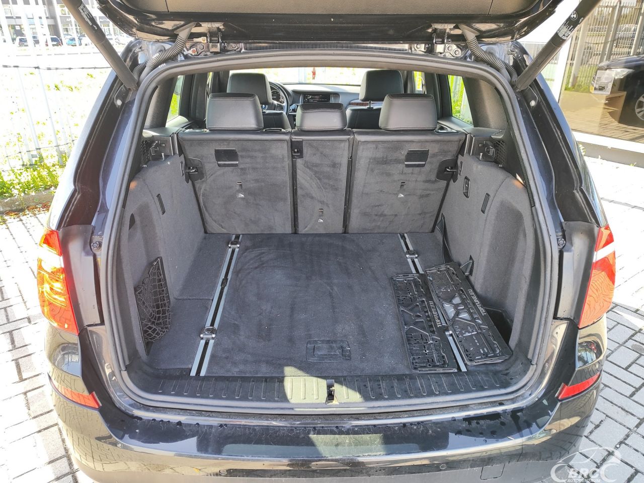 BMW X3 | 12