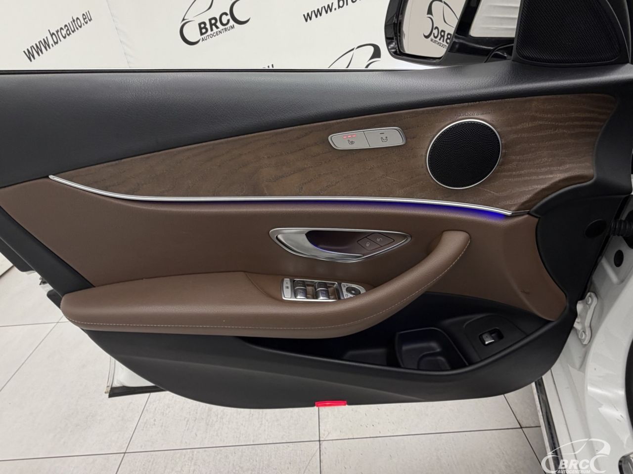 Mercedes-Benz E220 | 19