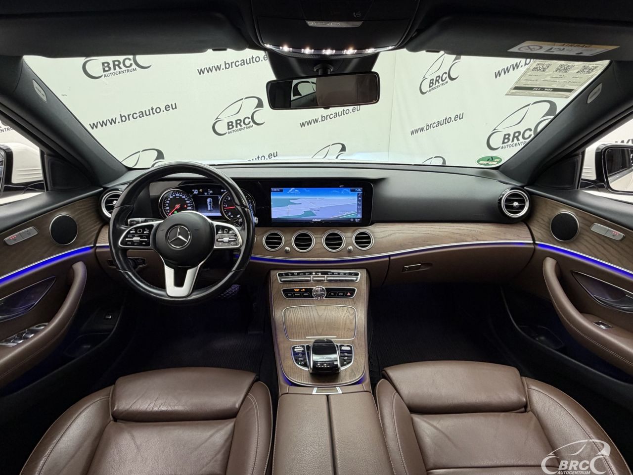 Mercedes-Benz E220 | 2