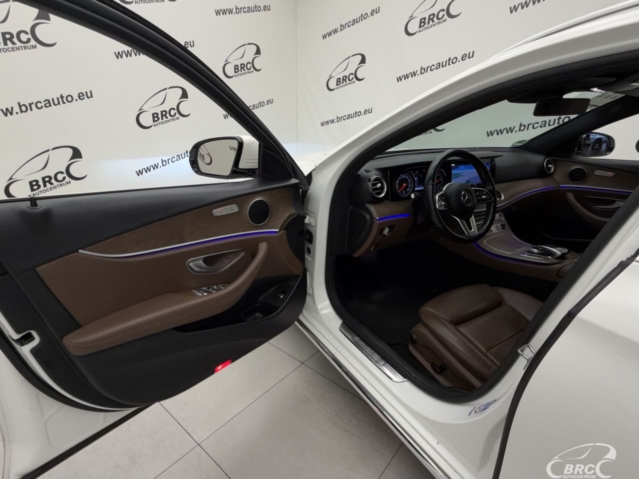 Mercedes-Benz E220 | 18