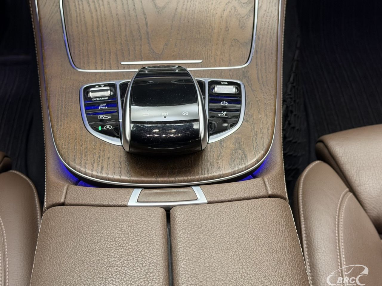 Mercedes-Benz E220 | 17
