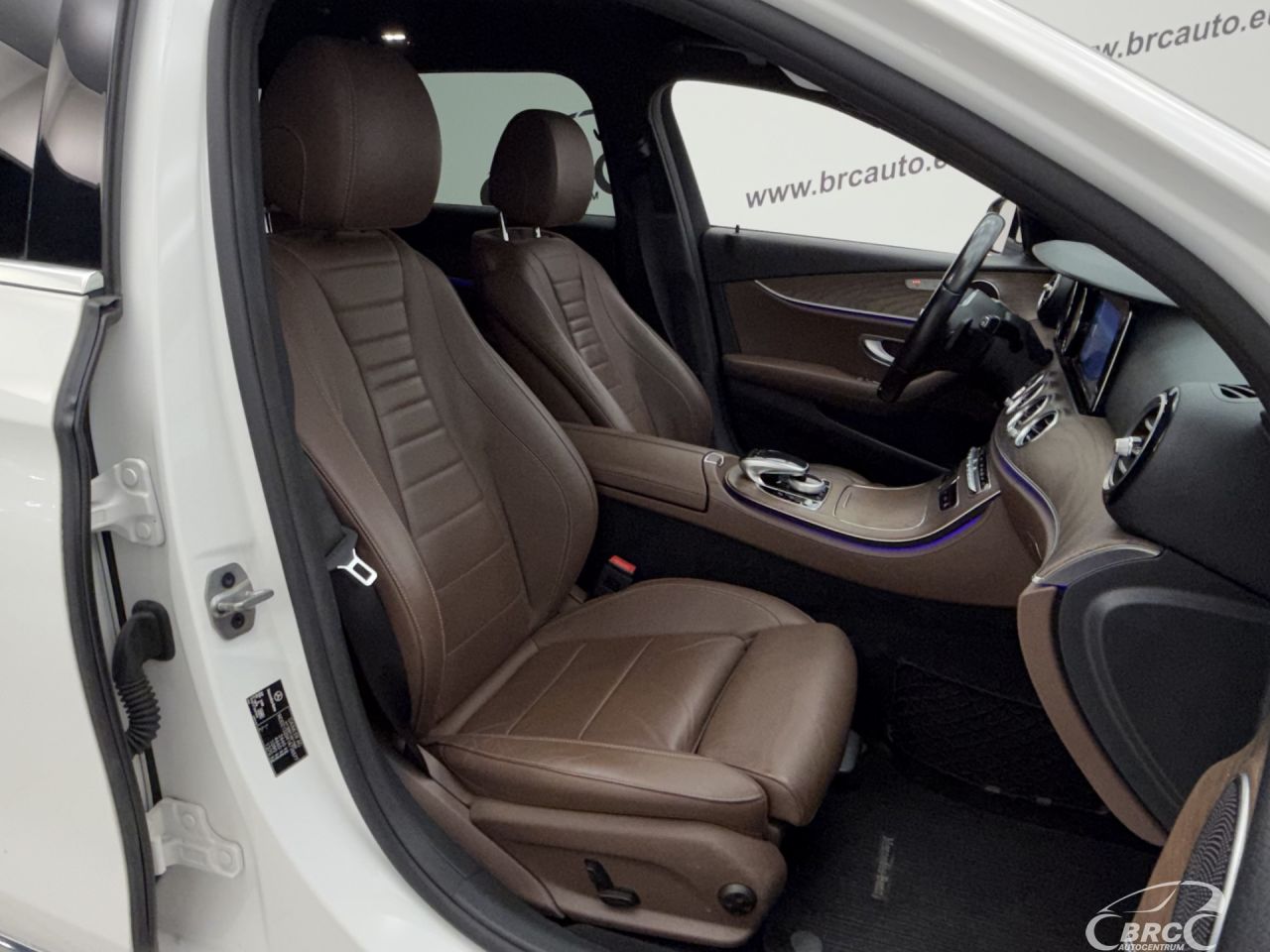 Mercedes-Benz E220 | 6