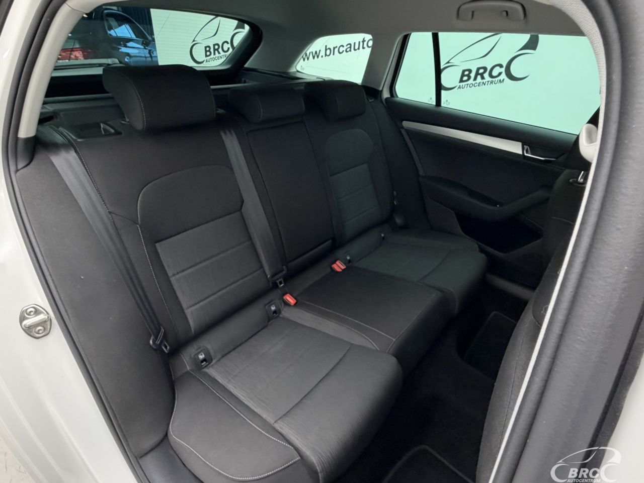 Skoda Superb | 10