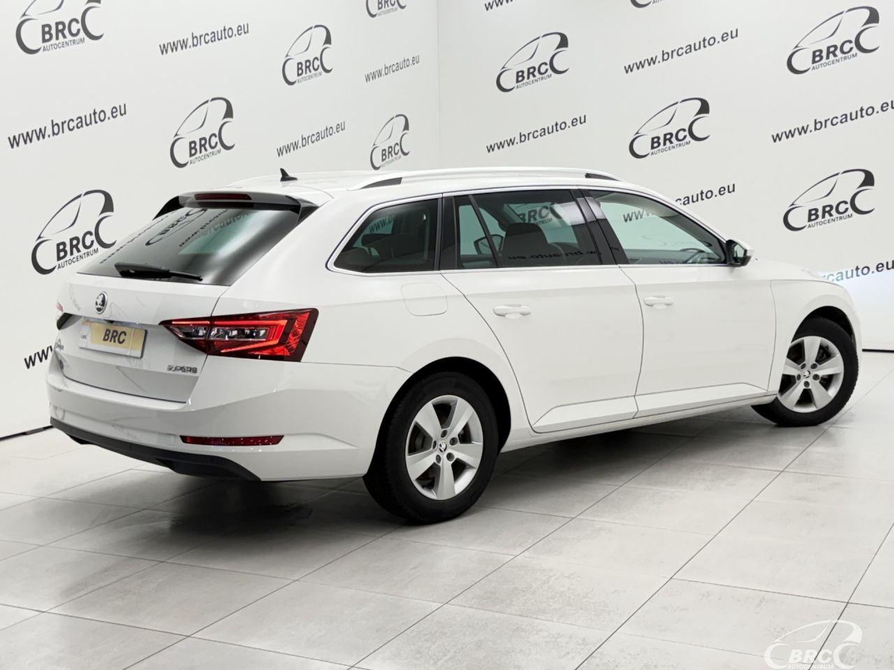 Skoda Superb | 1