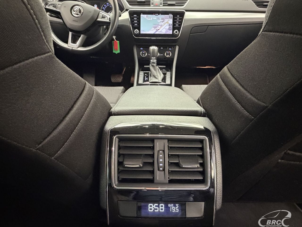 Skoda Superb | 12