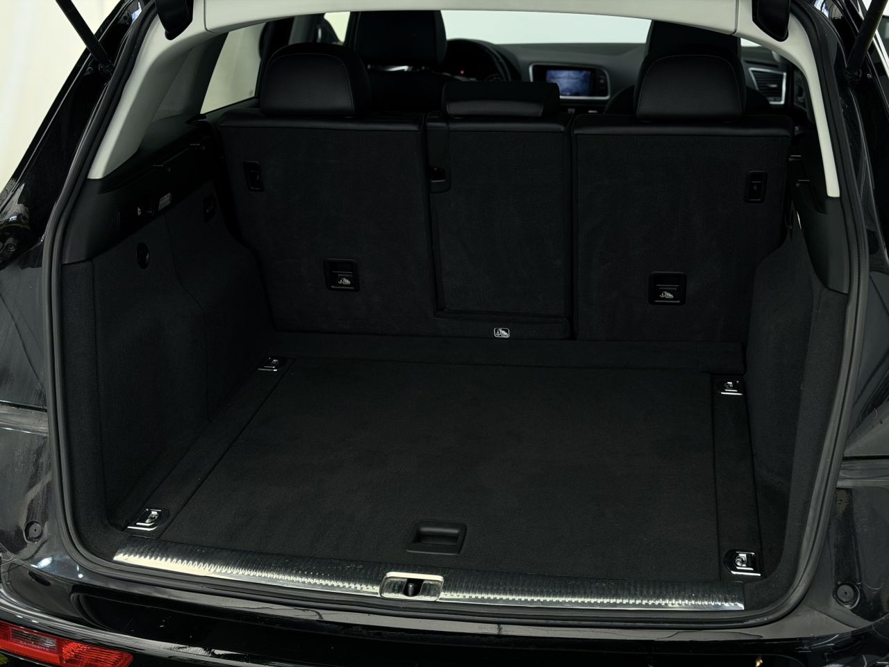 Audi Q5 | 11
