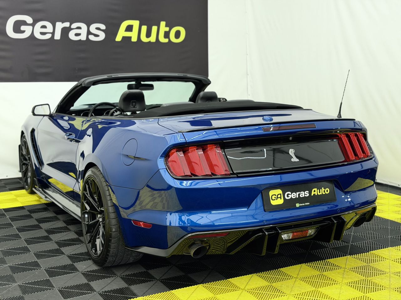 Ford Mustang | 3