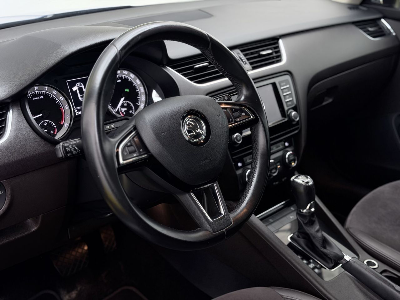 Skoda Octavia | 8