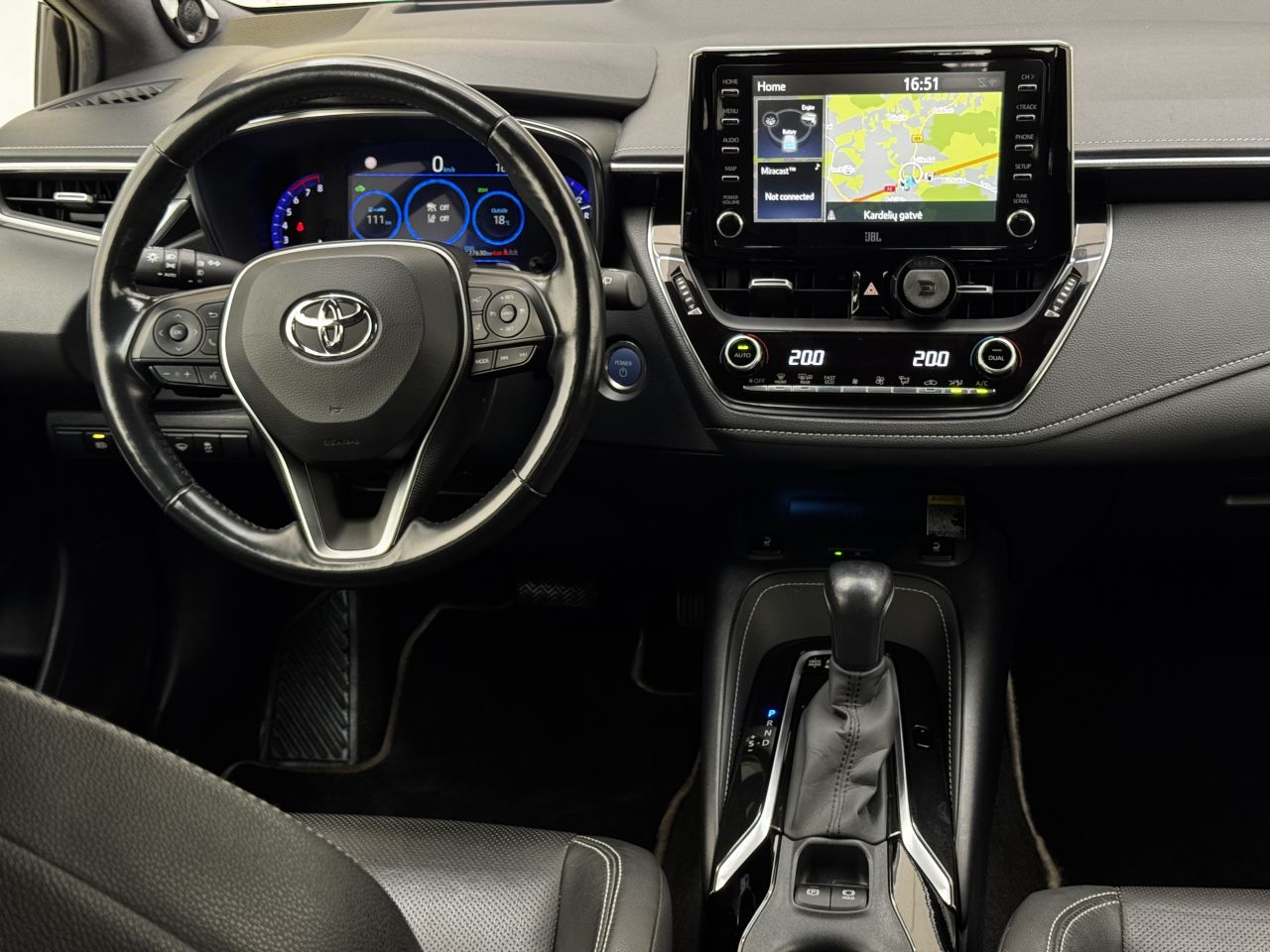 Toyota Corolla | 17