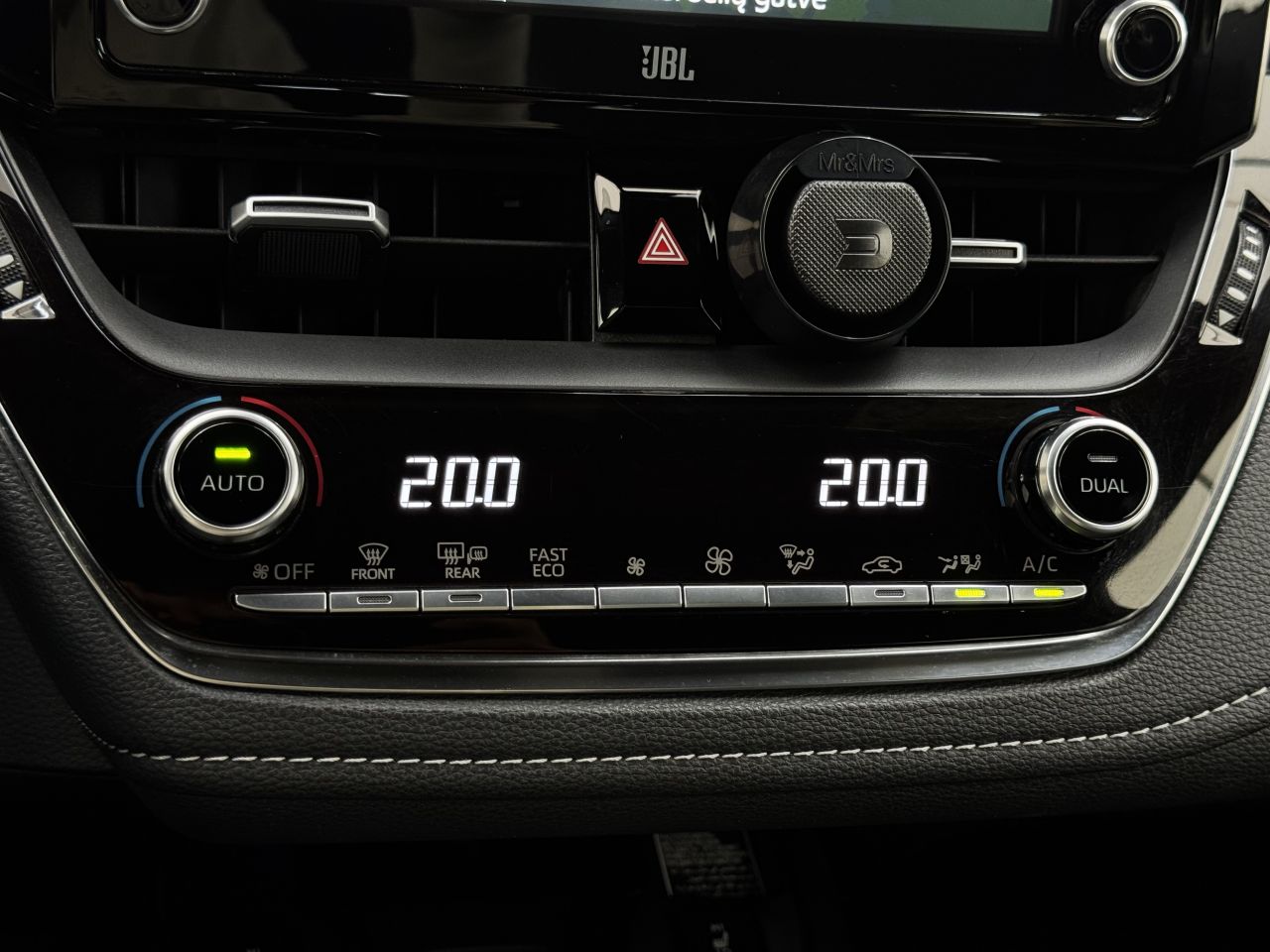 Toyota Corolla | 21
