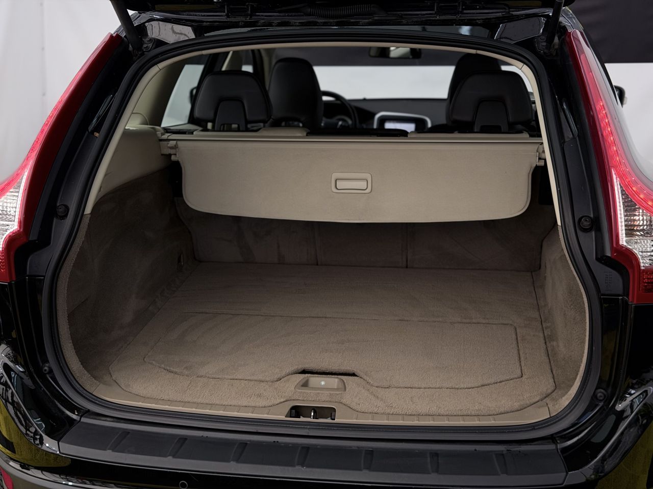 Volvo XC60 | 11