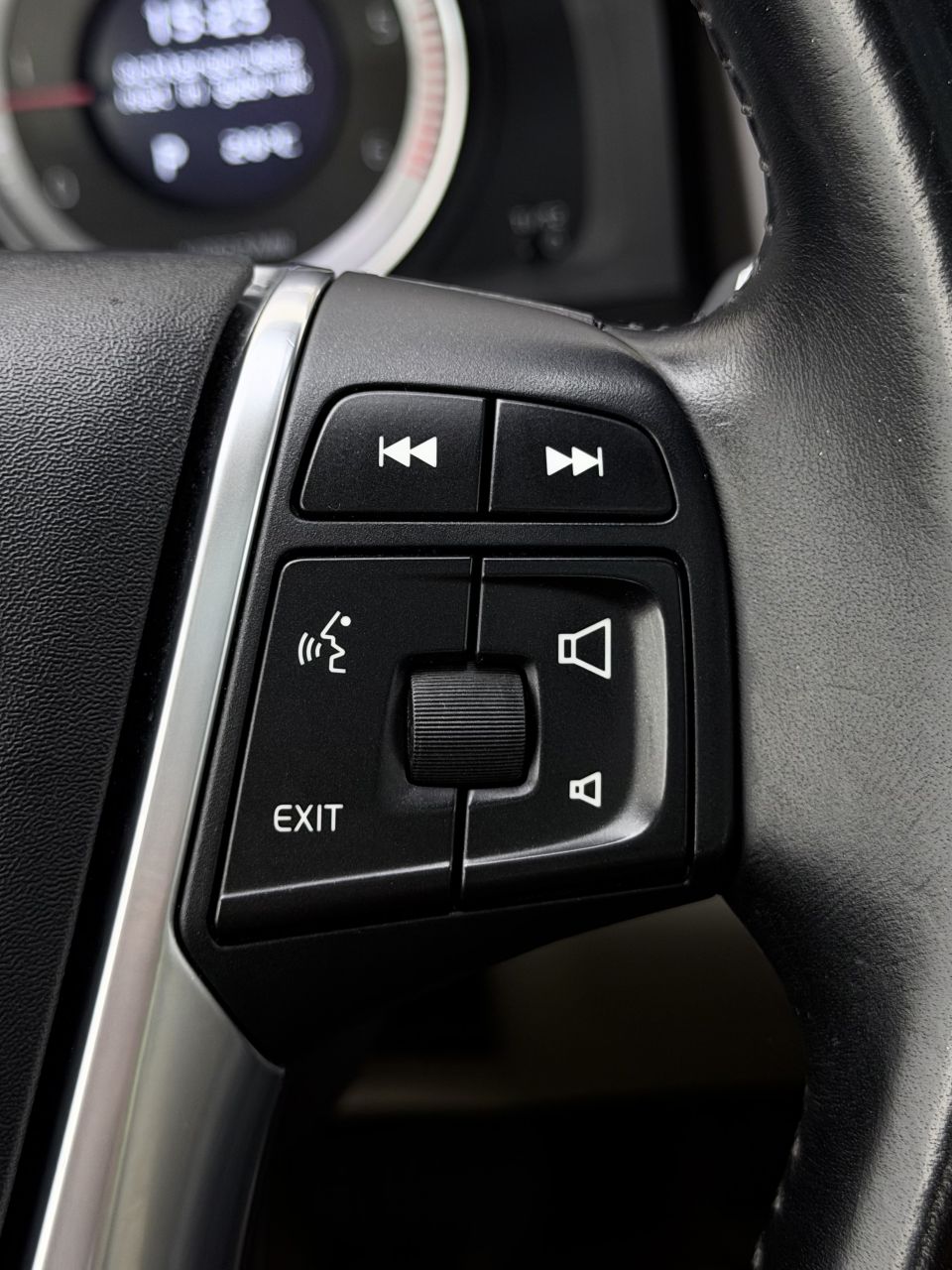 Volvo XC60 | 25