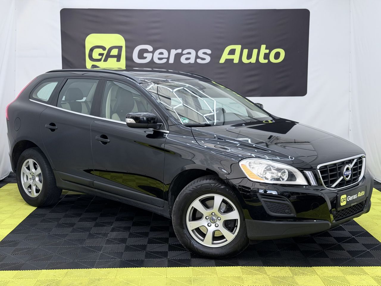 Volvo XC60 | 2