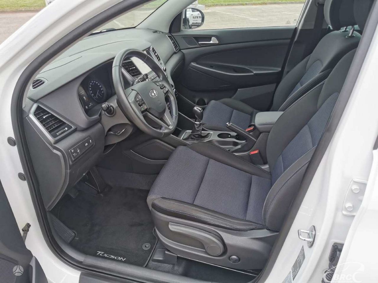 Hyundai Tucson | 8