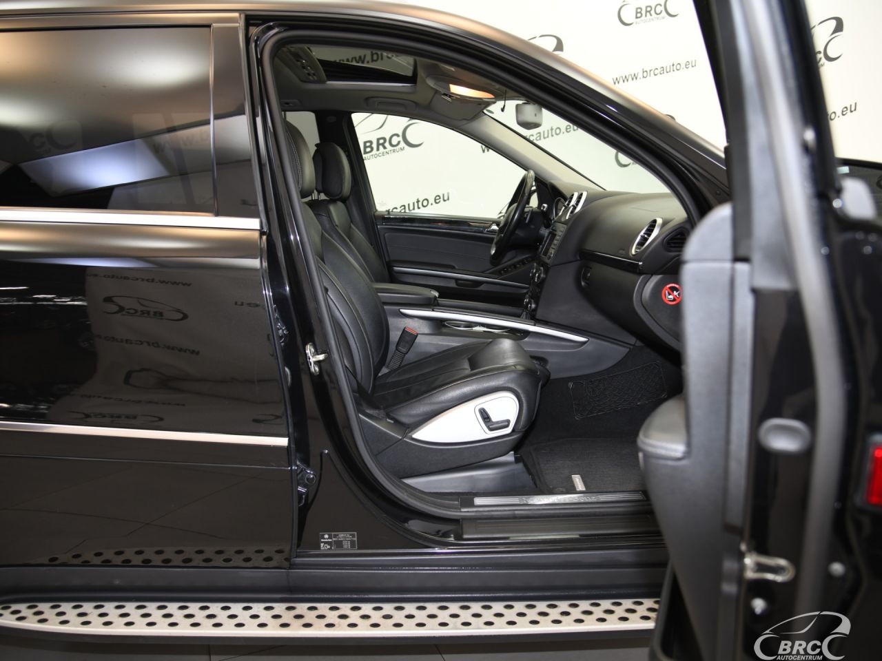 Mercedes-Benz GL350 | 3
