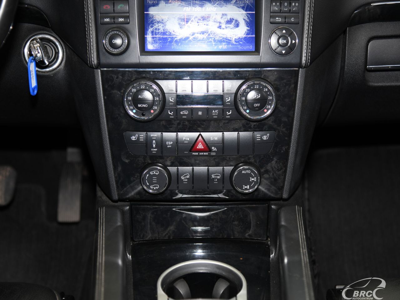 Mercedes-Benz GL350 | 17