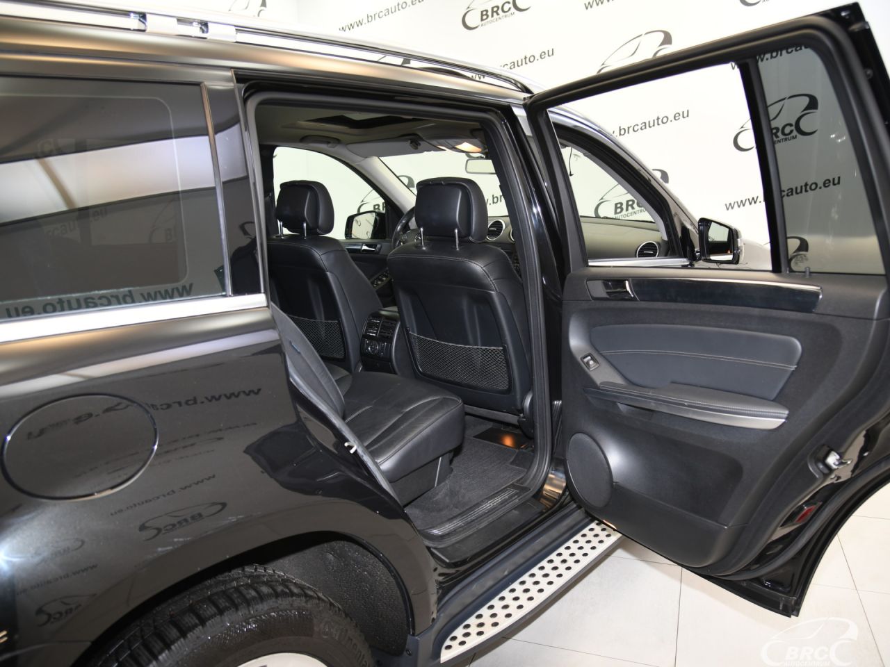 Mercedes-Benz GL350 | 12
