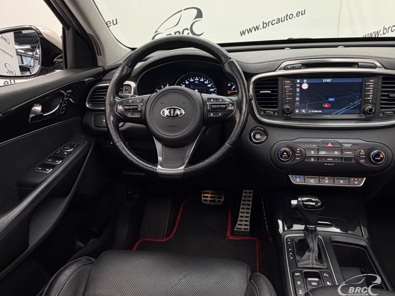 Kia Sorento | 16
