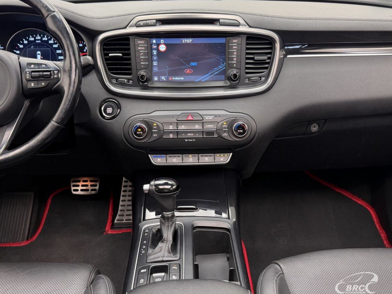 Kia Sorento | 17