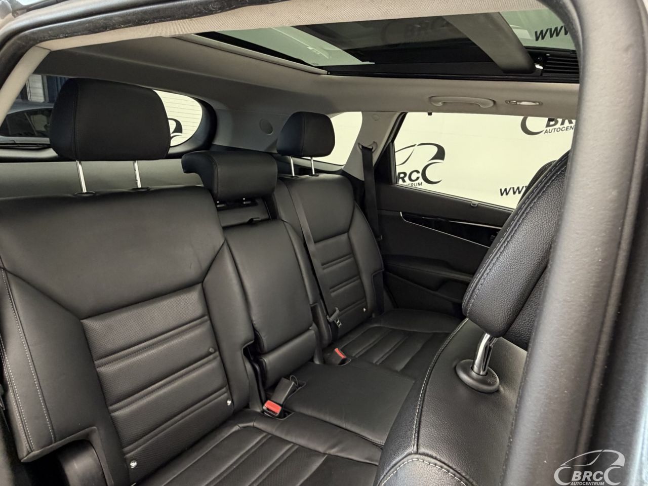 Kia Sorento | 13