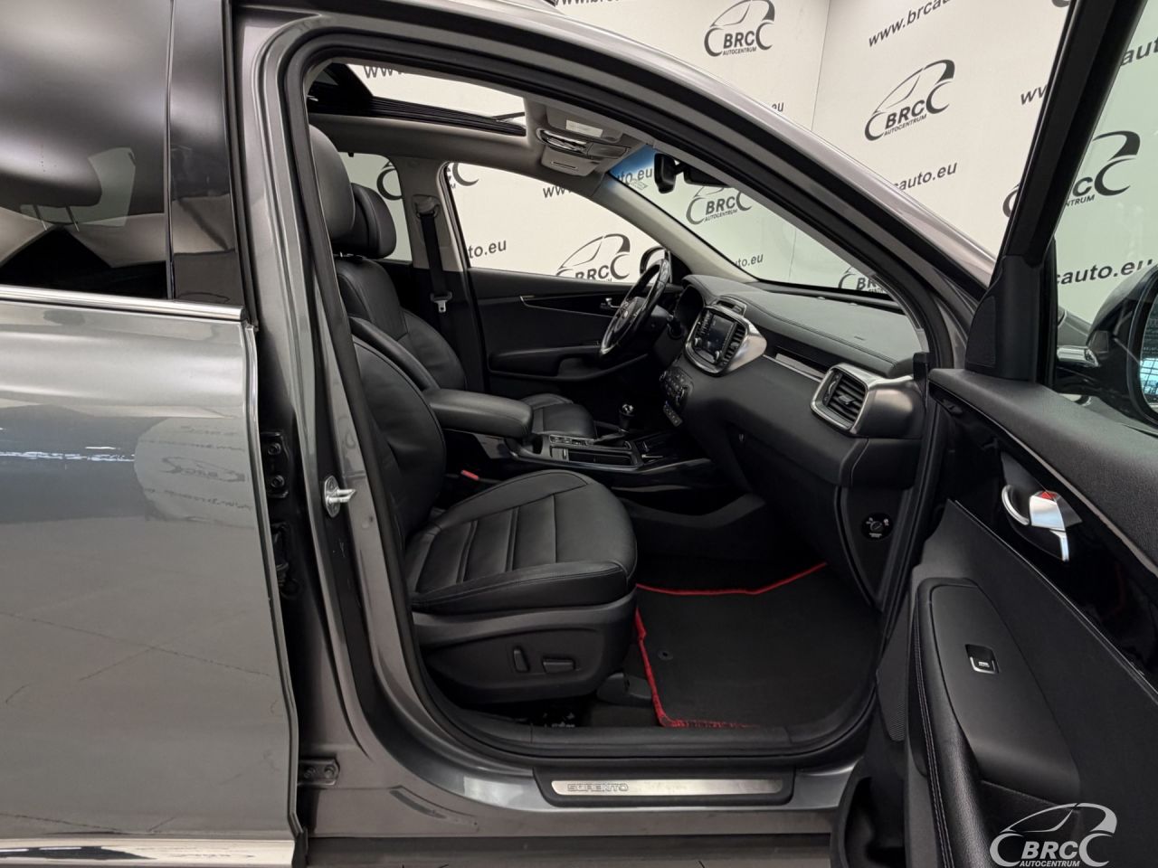 Kia Sorento | 4