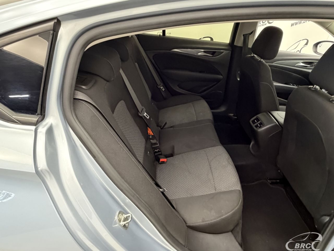 Opel Insignia | 10