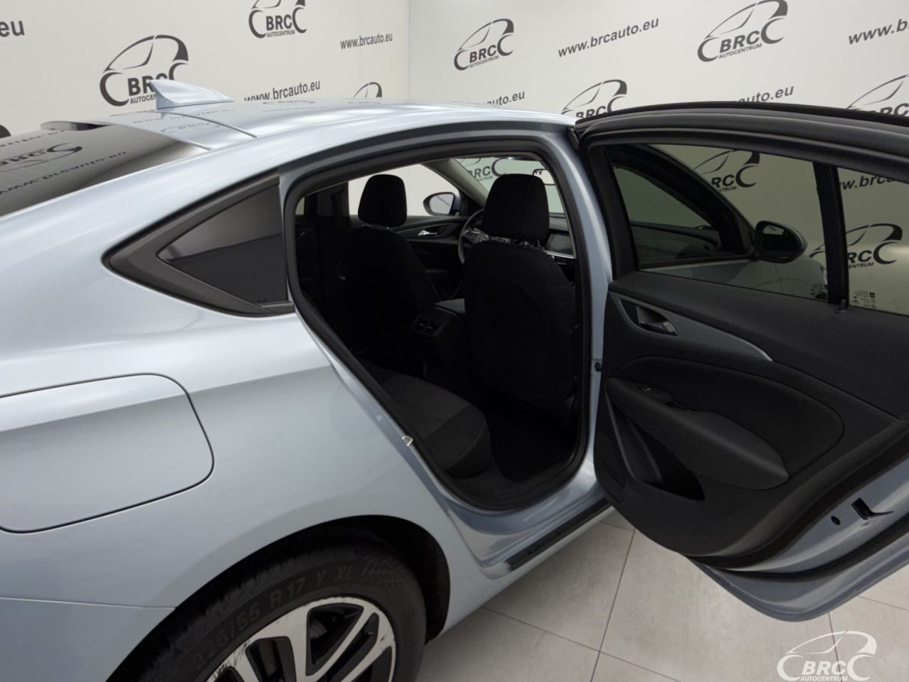 Opel Insignia | 12