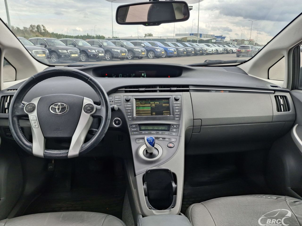 Toyota Prius | 13