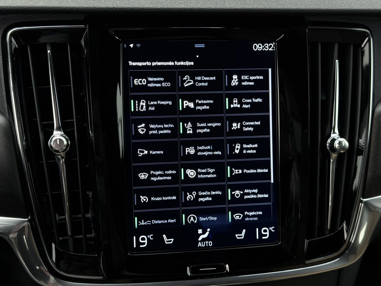 Volvo V90 | 26