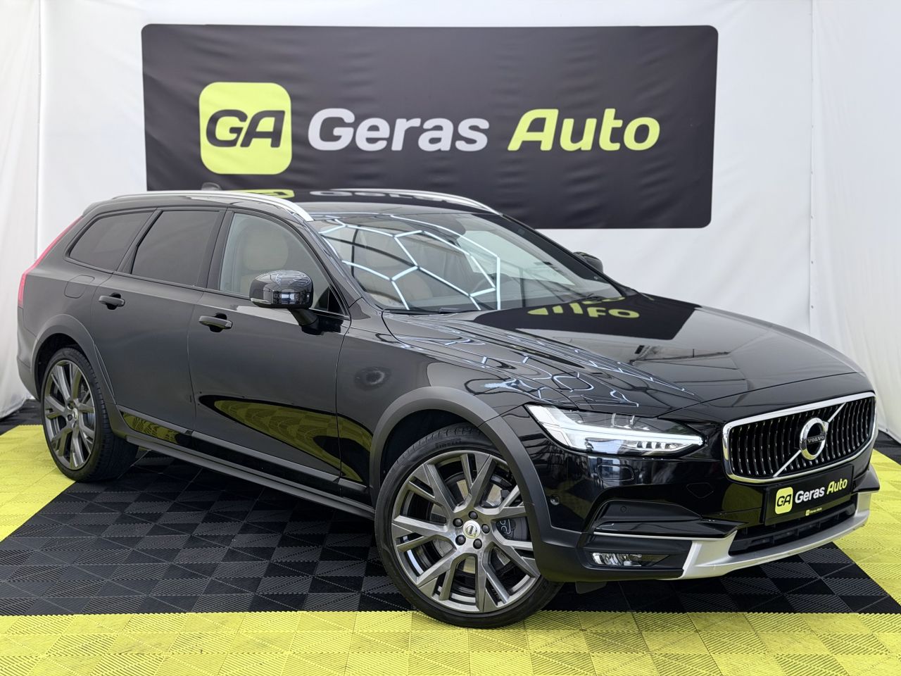 Volvo V90 | 2