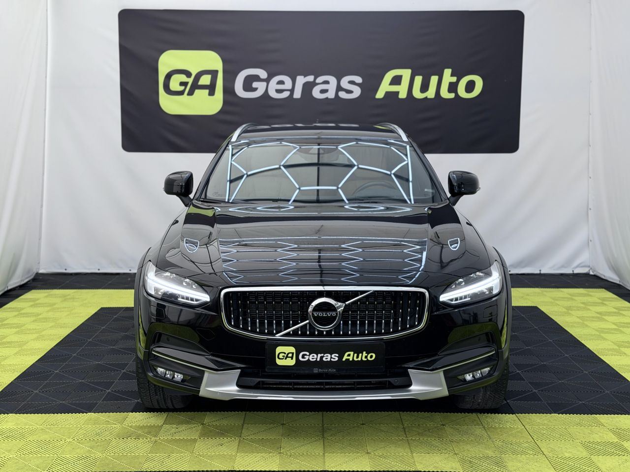 Volvo V90 | 6