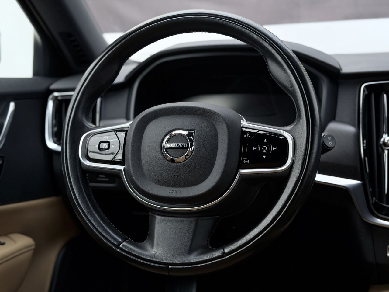 Volvo V90 | 18