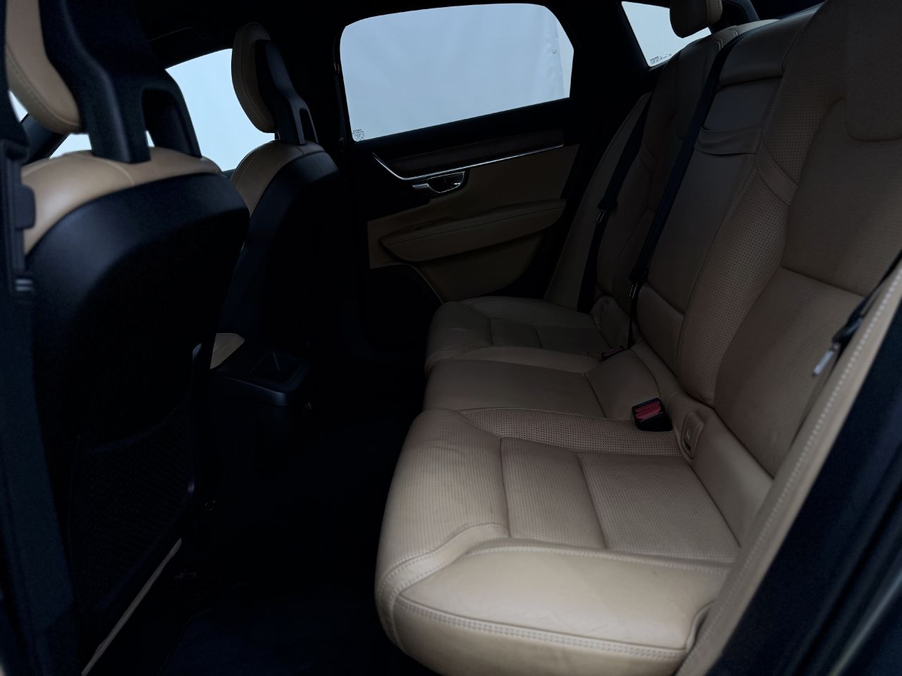 Volvo S90 | 10