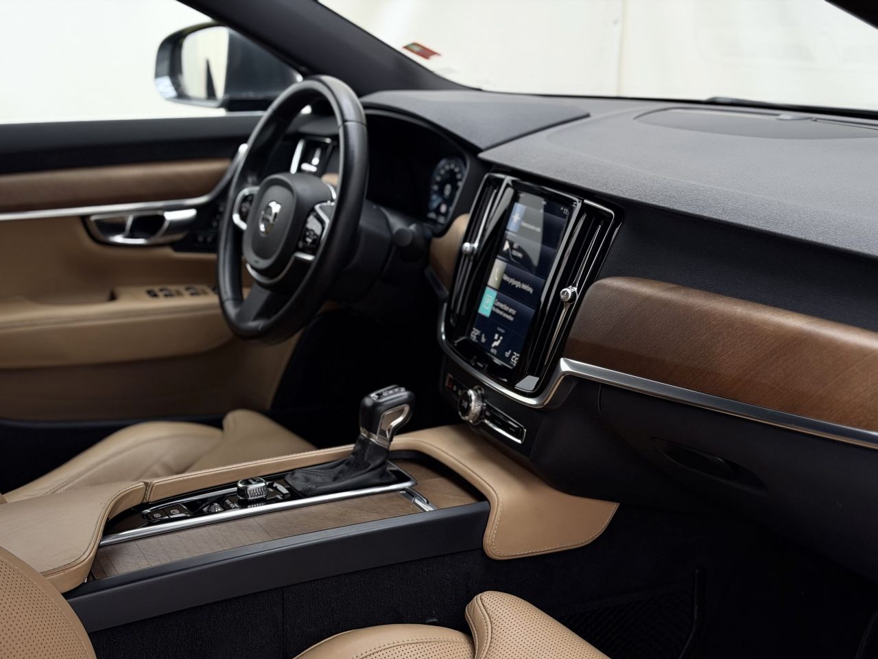 Volvo S90 | 14