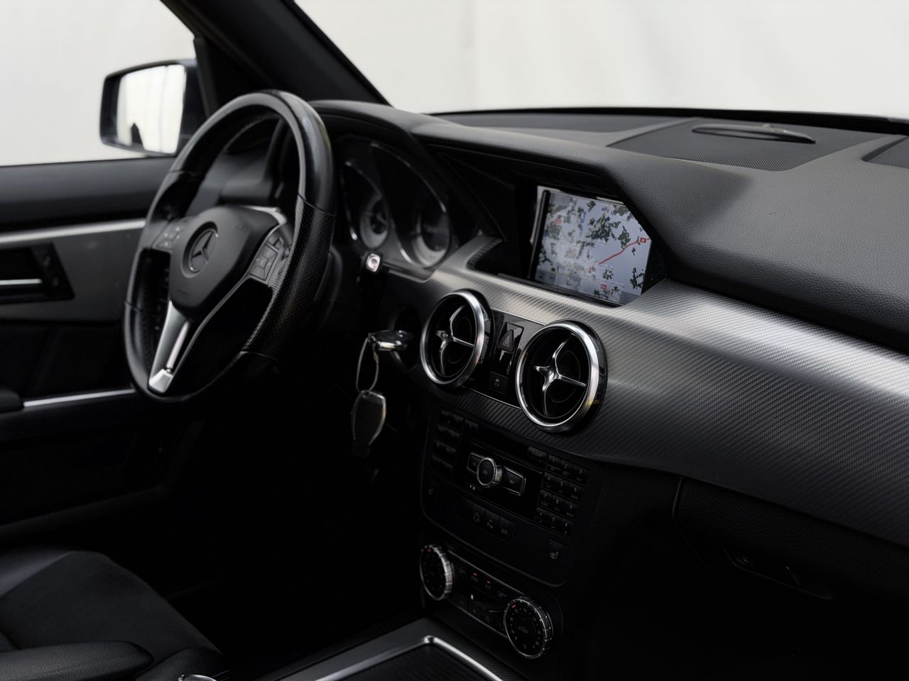 Mercedes-Benz GLK220 | 15