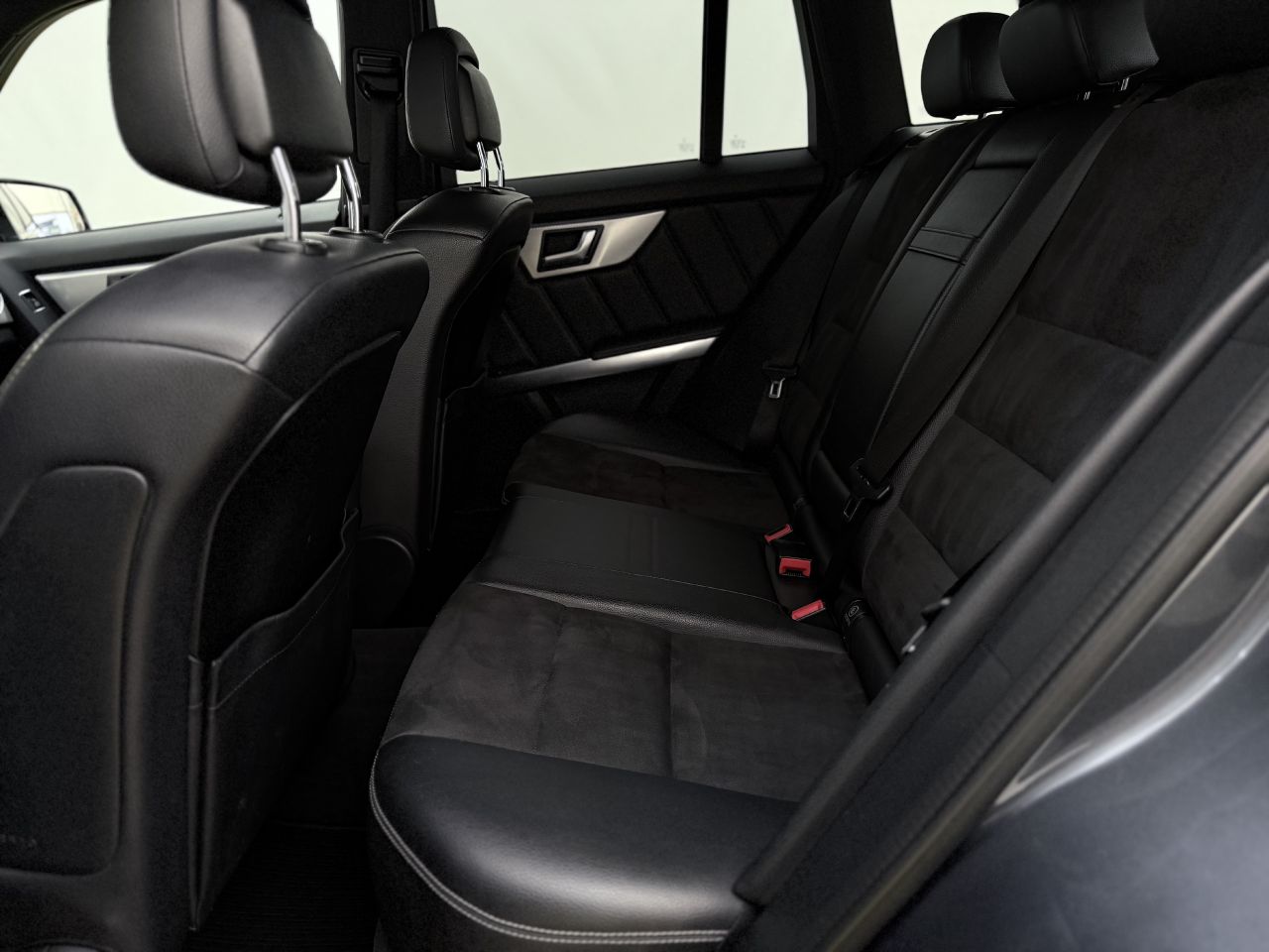 Mercedes-Benz GLK220 | 10