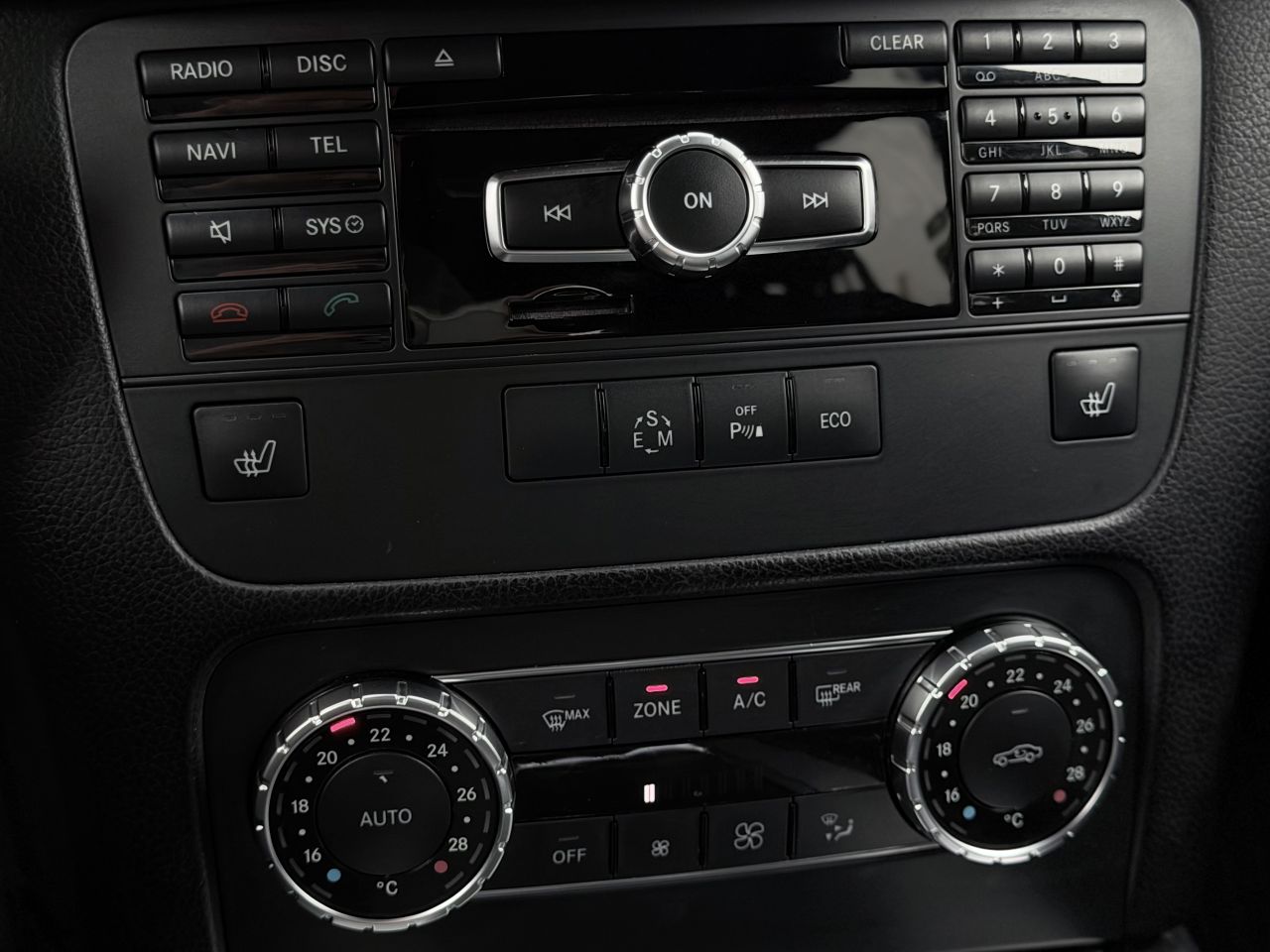 Mercedes-Benz GLK220 | 22